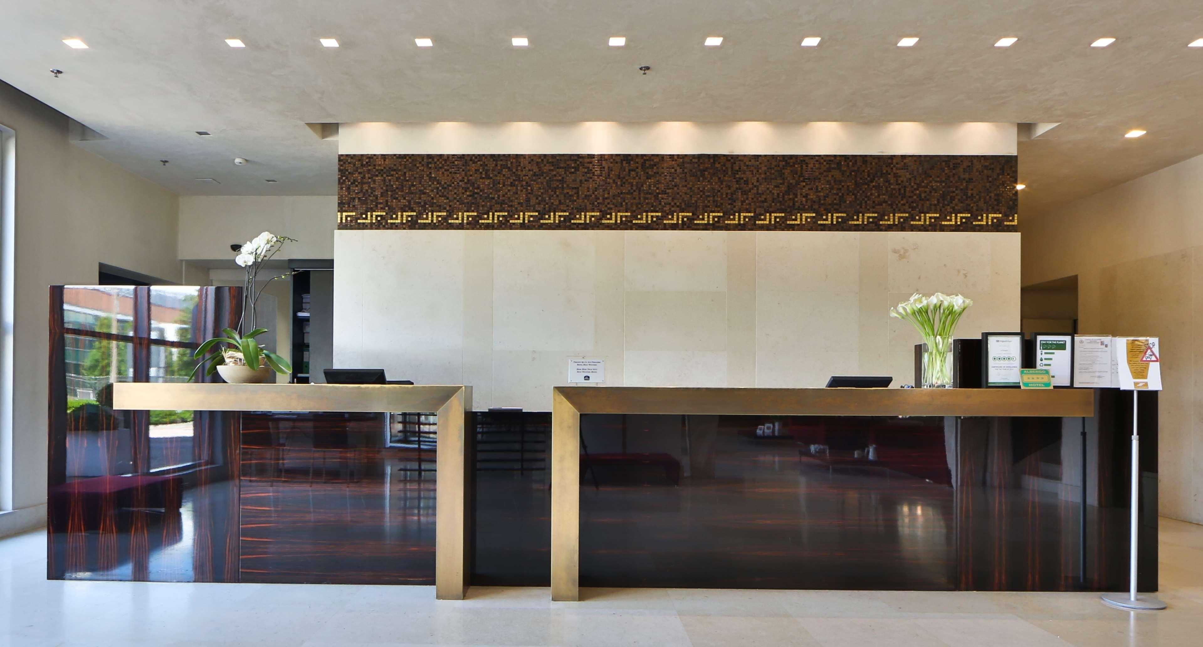 Best Western Plus Hotel Le Favaglie Cornaredo Exterior foto