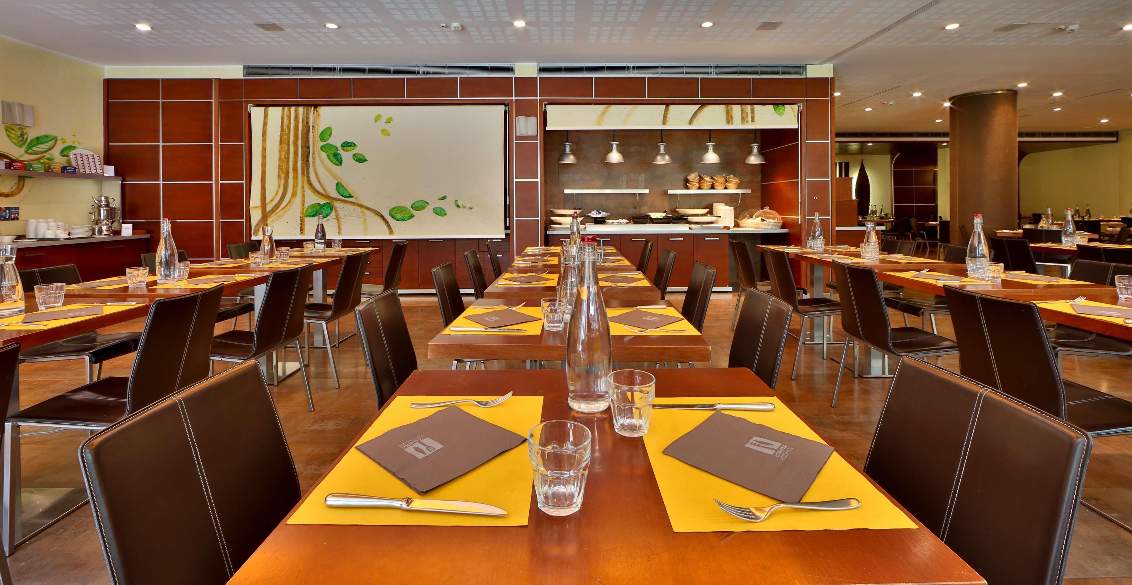 Best Western Plus Hotel Le Favaglie Cornaredo Exterior foto